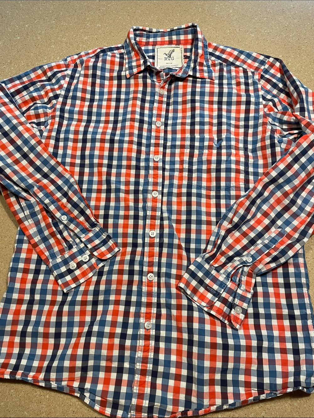 Men's Red, Navy & White Plaid Casual Button-Down Shirt